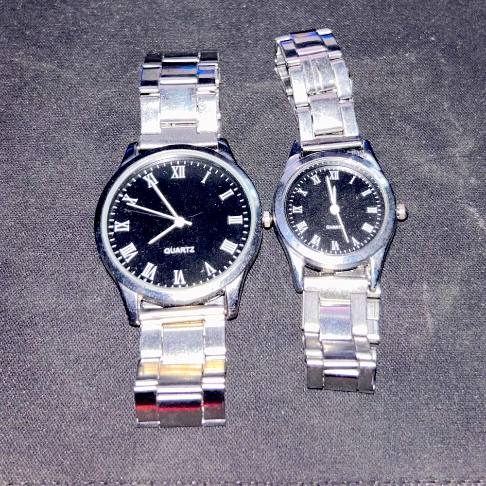 Couples silver quartz male and female